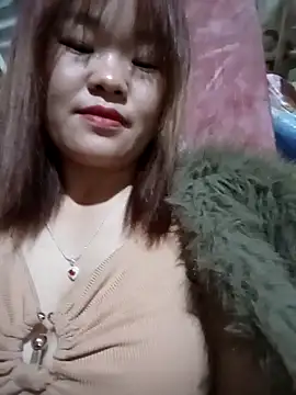 sukabae00 online show from November 2, 2025, 3:06 pm