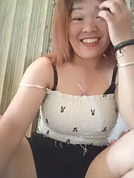 sukabae00 online show from May 16, 2026, 1:37 am