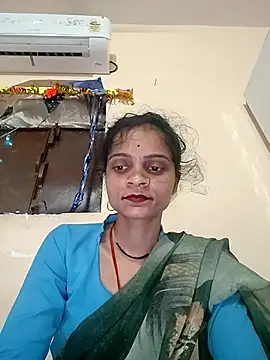 Snapshot of Sonam_dhakad chatting on October 21, 2025, 5:23 pm Sonam dhakad online show from October 21, 2025, 5:23 pm