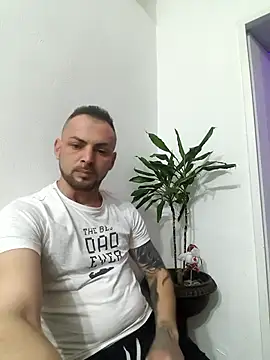 Snapshot of papichulo0099 chatting on January 16, 2026, 3:32 am papichulo0099 online show from January 16, 2026, 3:32 am