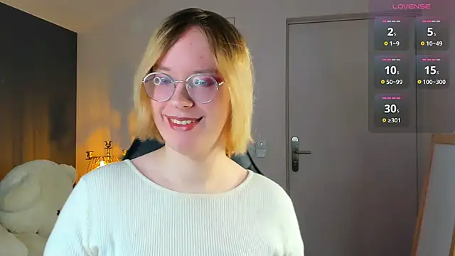 Amanda Butlerr online show from October 25, 2025, 10:14 am