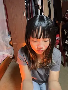 Snapshot of AAANINE22 chatting on October 10, 2025, 2:12 am AAANINE22 online show from October 10, 2025, 2:12 am