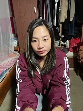 Snapshot of AAANINE22 chatting on October 9, 2025, 1:00 pm AAANINE22 online show from October 9, 2025, 1:00 pm