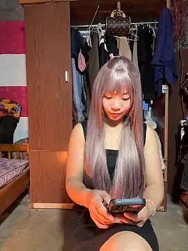 Snapshot of AAANINE22 chatting on September 13, 2025, 2:06 pm AAANINE22 online show from September 13, 2025, 2:06 pm