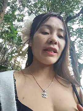 TinTim02 online show from December 15, 2025, 9:48 am