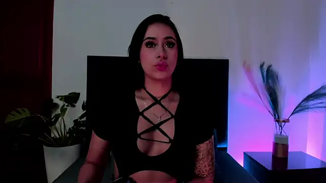 SagiraBelle online show from October 8, 2025, 11:34 am