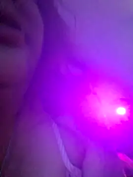 Snapshot of Paoxi98 chatting on February 3, 2026, 3:04 am Paoxi98 online show from February 3, 2026, 3:04 am