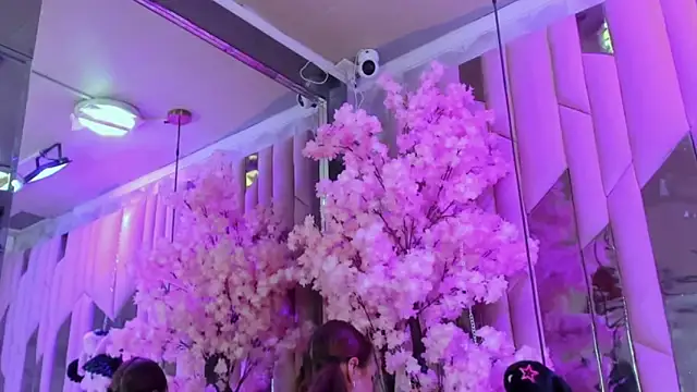 TessaCooper1 online show from November 9, 2025, 9:41 pm