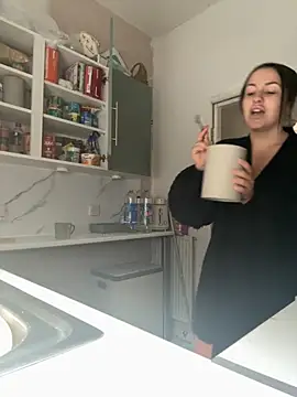 AlyssaAngell online show from September 15, 2025, 10:05 am