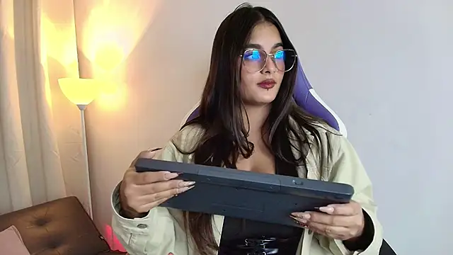 Abby Raschell online show from February 28, 2026, 5:07 am