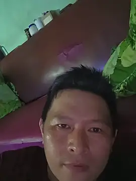 Snapshot of Kieutrinh chatting on June 13, 2026, 6:33 am Kieutrinh online show from June 13, 2026, 6:33 am