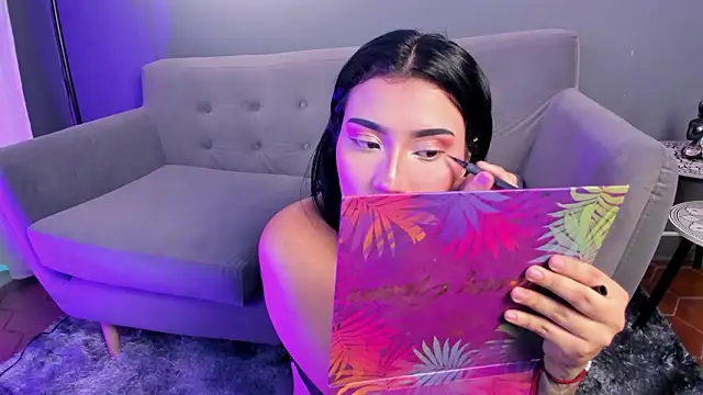 Snapshot of emy_williams chatting on February 24, 2026, 7:26 pm emy williams online show from February 24, 2026, 7:26 pm