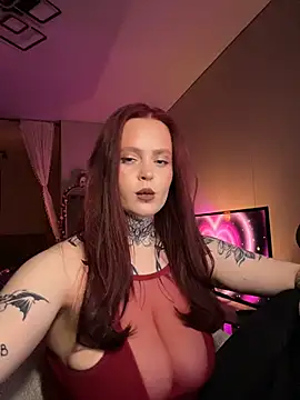 Mariiiiiway online show from March 4, 2026, 7:10 pm