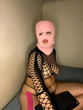 destiny69col online show from October 4, 2025, 12:56 am