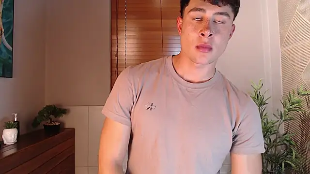 AustinJones  online show from February 9, 2026, 7:56 pm