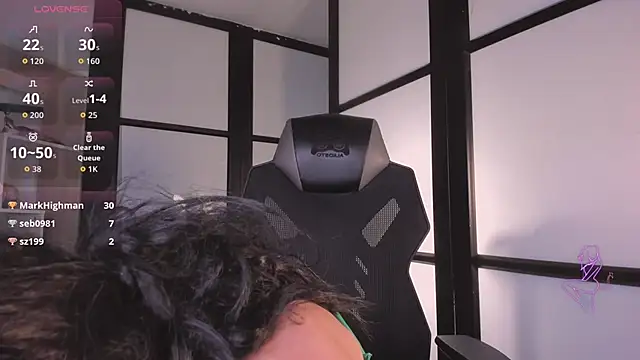 MistressMariam  online show from October 29, 2025, 12:31 am