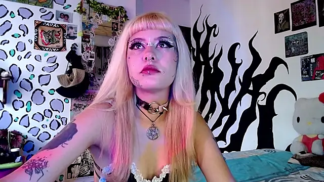 MistressMariam  online show from September 19, 2025, 8:57 pm