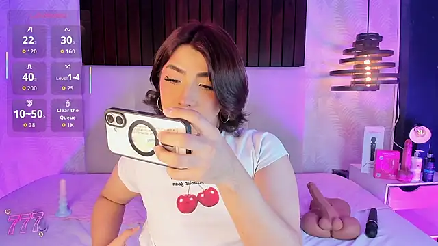 Creamy Angelo online show from May 23, 2026, 4:44 am