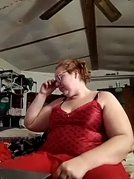 XEmoxkittyx online show from February 26, 2026, 7:58 pm