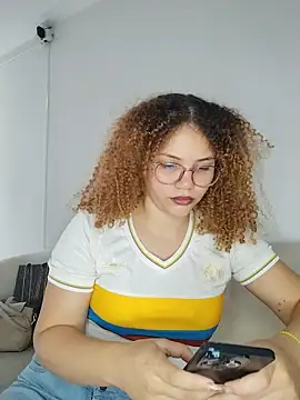 SirenRouge 69 online show from March 26, 2026, 7:56 pm