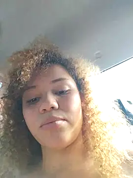 SirenRouge 69 online show from December 16, 2025, 7:51 pm