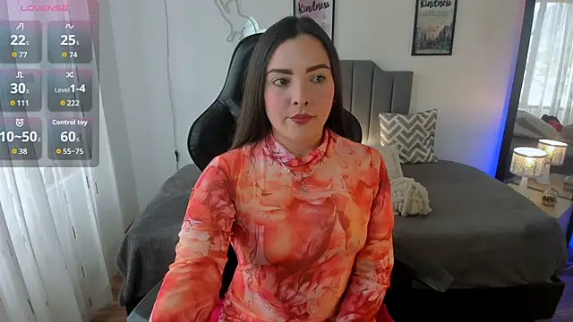 Snapshot of amaia_monet chatting on October 2, 2025, 8:01 pm amaia monet online show from October 2, 2025, 8:01 pm