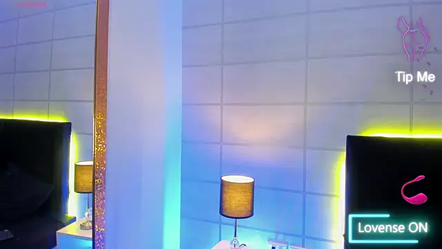 Snapshot of fieryluciana chatting on September 18, 2025, 3:42 am fieryluciana online show from September 18, 2025, 3:42 am