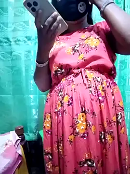 Snapshot of Mistompa24 chatting on December 1, 2025, 3:35 pm Mistompa24 online show from December 1, 2025, 3:35 pm