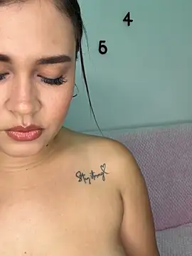 Bella-kim- online show from September 13, 2025, 10:32 pm