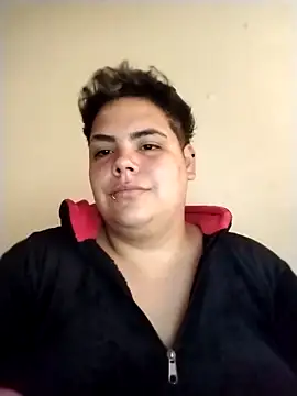 Snapshot of Hailey_Curvy chatting on October 20, 2025, 5:57 pm Hailey Curvy online show from October 20, 2025, 5:57 pm