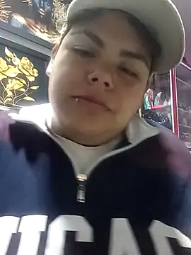 Snapshot of Hailey_Curvy chatting on September 20, 2025, 3:33 am Hailey Curvy online show from September 20, 2025, 3:33 am