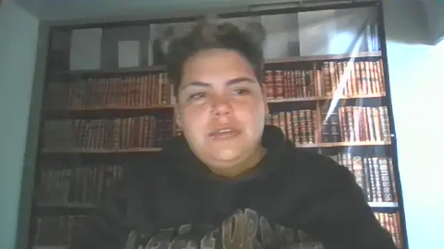 Snapshot of Hailey_Curvy chatting on September 24, 2025, 3:46 am Hailey Curvy online show from September 24, 2025, 3:46 am