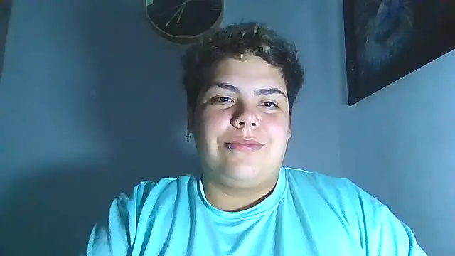 Snapshot of Hailey_Curvy chatting on November 30, 2025, 3:51 am Hailey Curvy online show from November 30, 2025, 3:51 am