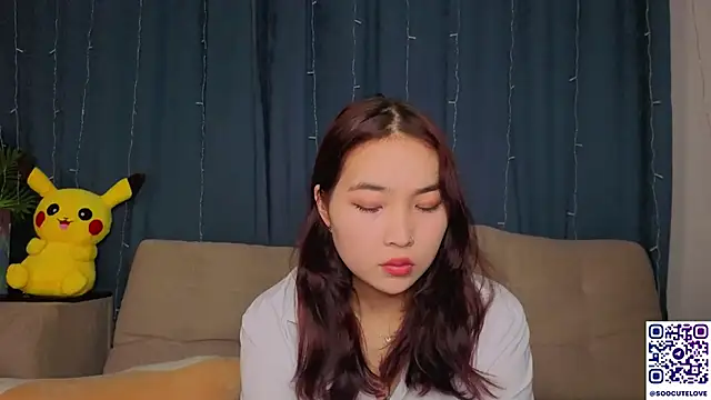 ColettaMejias online show from December 17, 2025, 8:03 pm