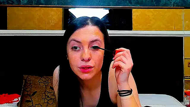 MillieTinny online show from February 16, 2026, 3:27 am