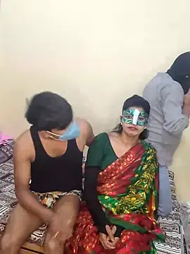 Hot modal online show from February 5, 2026, 4:47 pm