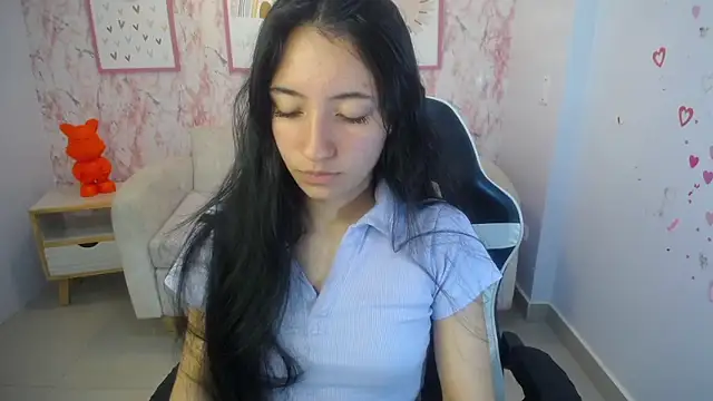 Kylie ch1 online show from November 6, 2025, 3:32 am