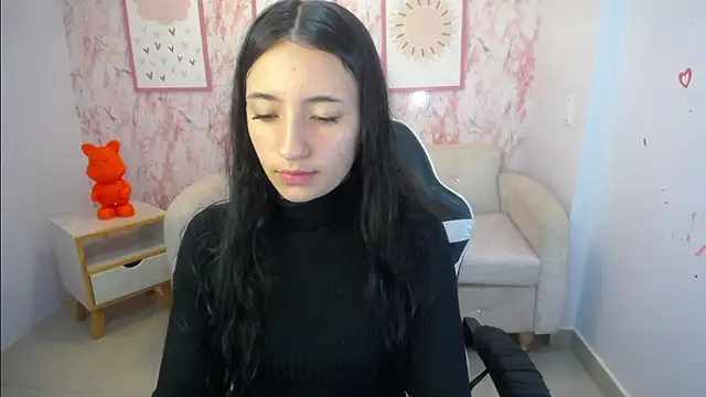 Kylie ch1 online show from October 27, 2025, 11:00 am