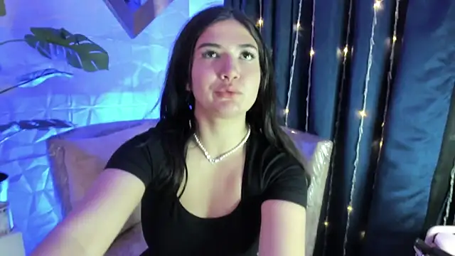 Valery Brand online show from April 3, 2026, 11:49 am