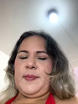 Snapshot of Lucy_Milf_474 chatting on November 18, 2025, 11:46 am Lucy Milf 474 online show from November 18, 2025, 11:46 am