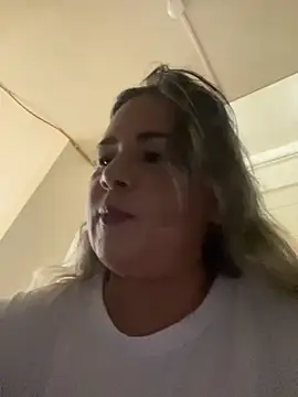 Snapshot of Lucy_Milf_474 chatting on November 19, 2025, 11:54 am Lucy Milf 474 online show from November 19, 2025, 11:54 am