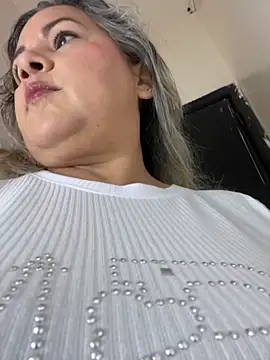 Snapshot of Lucy_Milf_474 chatting on November 14, 2025, 12:20 pm Lucy Milf 474 online show from November 14, 2025, 12:20 pm