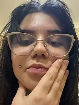 Snapshot of AbbyPearll chatting on February 13, 2026, 9:31 am AbbyPearll online show from February 13, 2026, 9:31 am