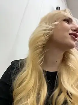 Sky Cutie online show from February 7, 2026, 4:20 am