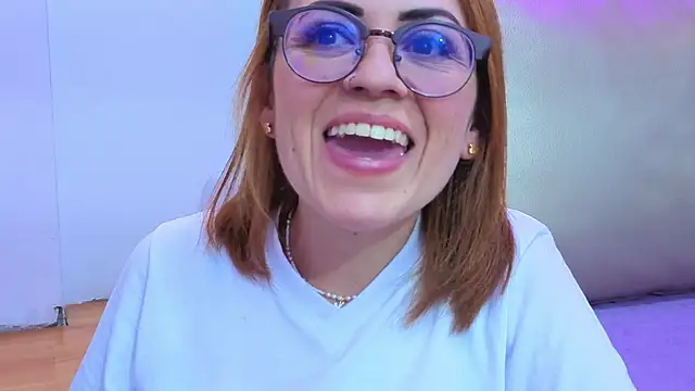 Snapshot of Victoria_Fallon chatting on November 12, 2025, 9:40 pm Victoria Fallon online show from November 12, 2025, 9:40 pm