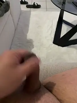 julienCr7 online show from March 26, 2026, 6:17 pm