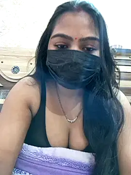 Snapshot of anjalibb chatting on December 14, 2025, 9:42 pm anjalibb online show from December 14, 2025, 9:42 pm