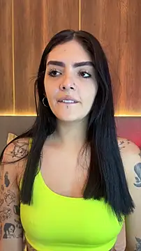 Snapshot of AliceRitter chatting on November 27, 2025, 5:35 pm AliceRitter online show from November 27, 2025, 5:35 pm