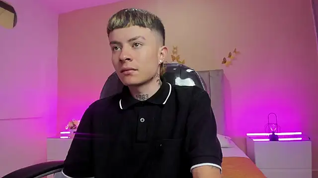 Nascary Fox online show from April 2, 2026, 12:45 pm