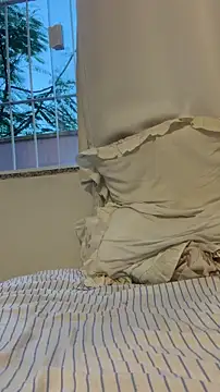 Leonsouzaof online show from February 19, 2026, 9:45 pm